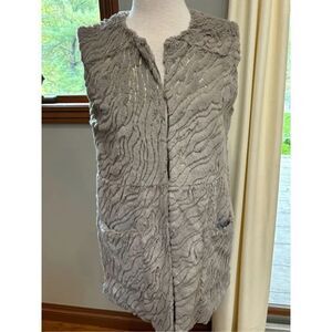 Mushka by Sienna Rose M faux fur sequined long vest w-large front pockets